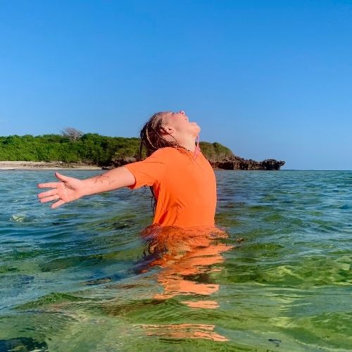 6 reasons expat children are happy children 3 Joy 2020
