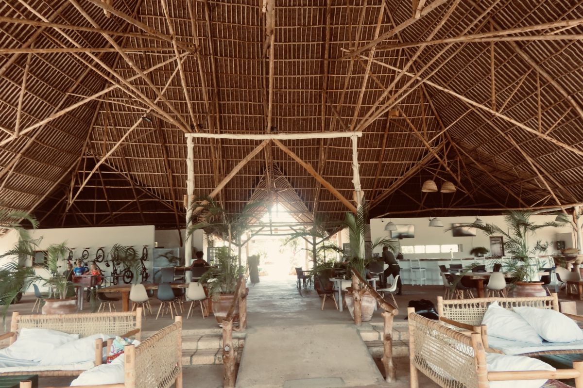 Vipingo Ridge Kenya: all you need to know 5 sundower bar at vipingo ridge