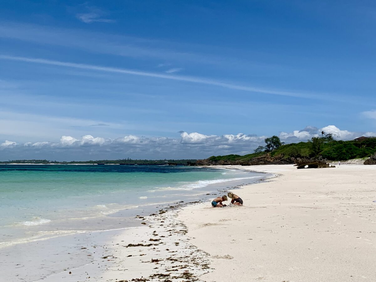 How to find a Hotel or Restaurant for Christmas in Watamu 3 Garoda beach watamu kenya