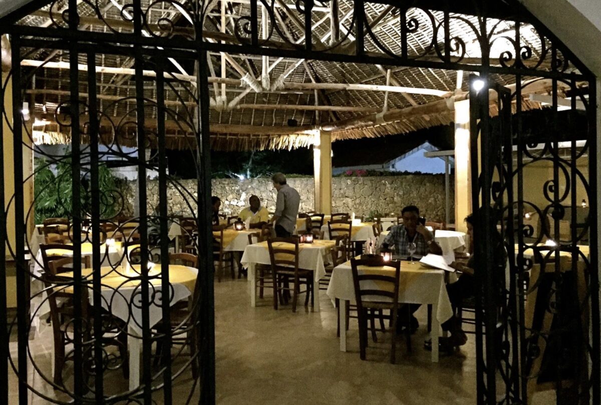 The 8 Best Restaurants in Mombasa 5 Robertos Mombasa restaurant